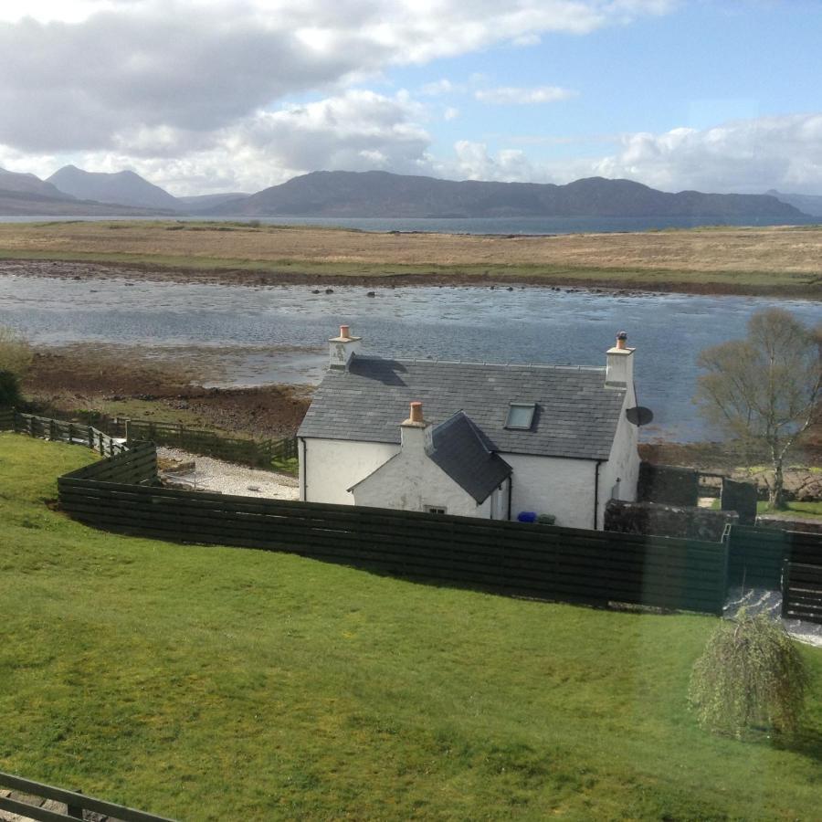 Tidal Cottage On The Shore Isle Of Skye Breakish Exteriör bild