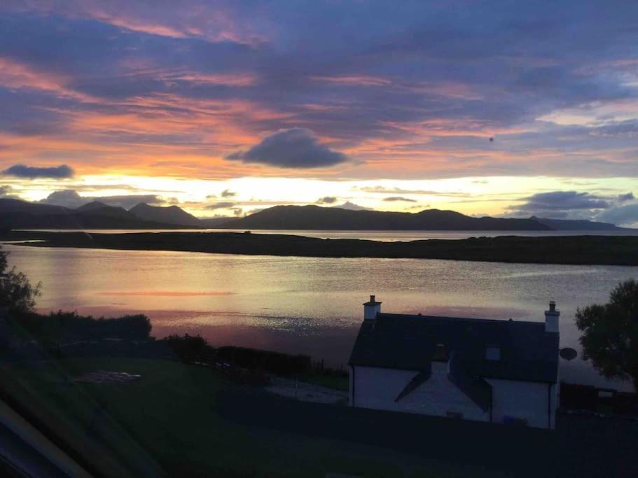 Tidal Cottage On The Shore Isle Of Skye Breakish Exteriör bild